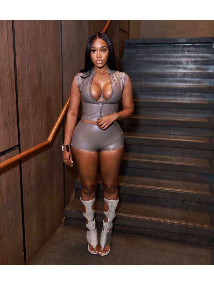 V Neck Zipper Cropped Short Sets