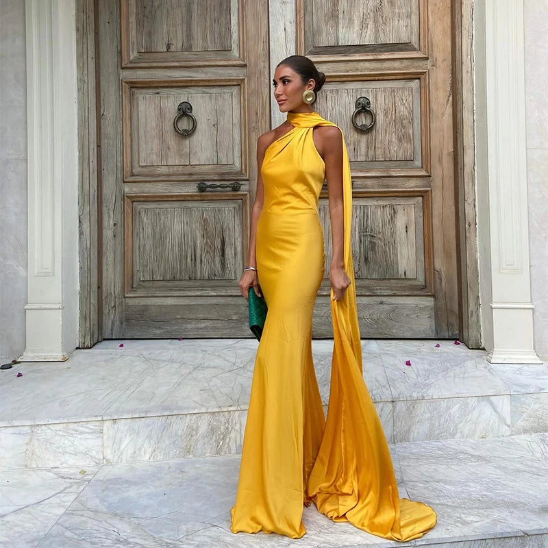 Elegant Halter Backless Off Shoulder Sleeveless Dresses