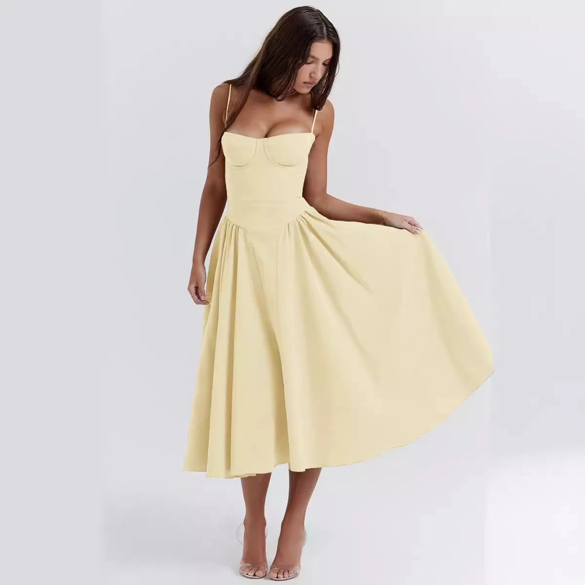 Sleeveless Backless Pleated Dresses