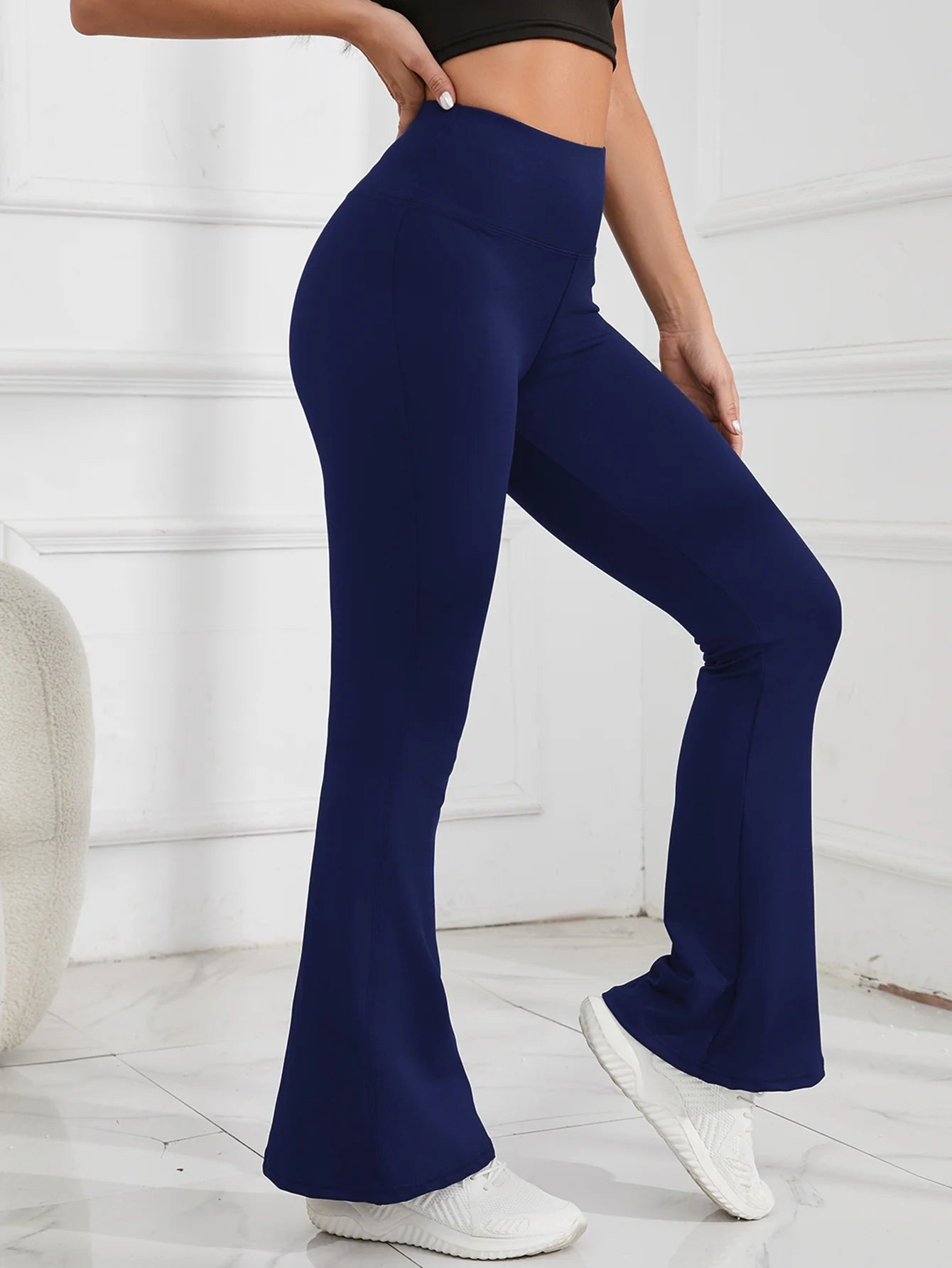 Wide-leg Yoga leggings