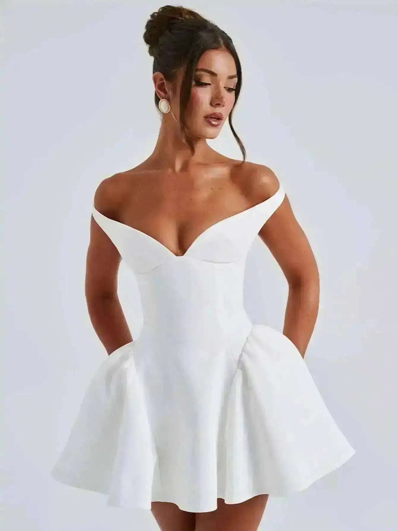 Avrilyaan Off Shoulder Backless Dress