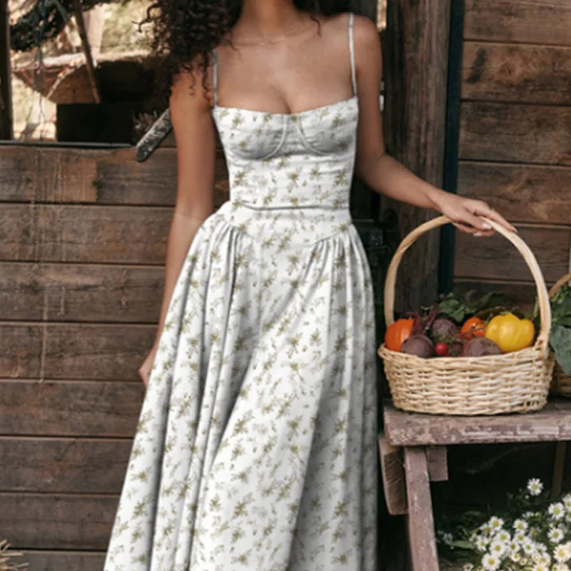 Sleeveless Backless Pleated Dresses